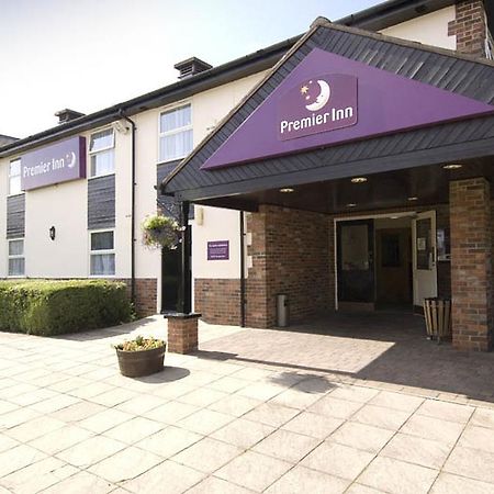 Premier Inn Newcastle Airport South Woolsington エクステリア 写真