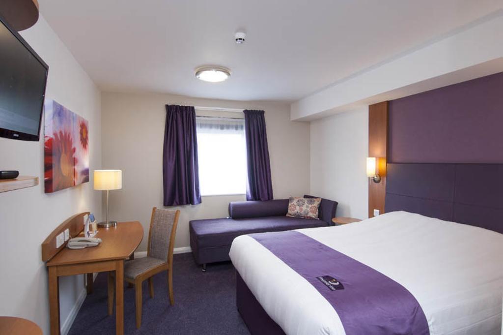 Premier Inn Newcastle Airport South Woolsington 部屋 写真