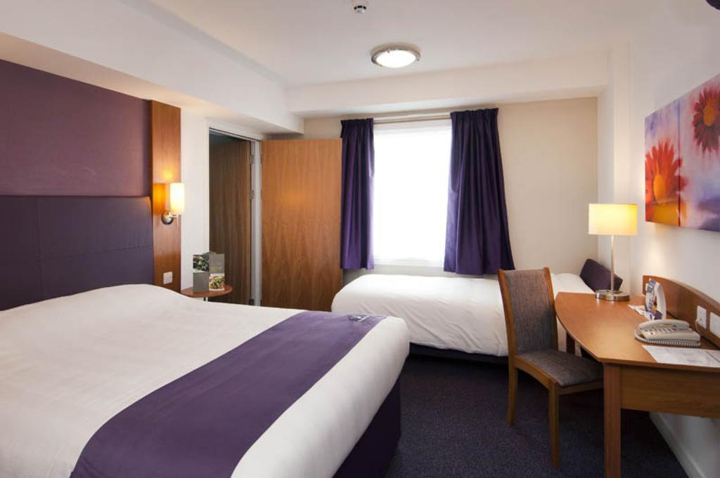 Premier Inn Newcastle Airport South Woolsington 部屋 写真