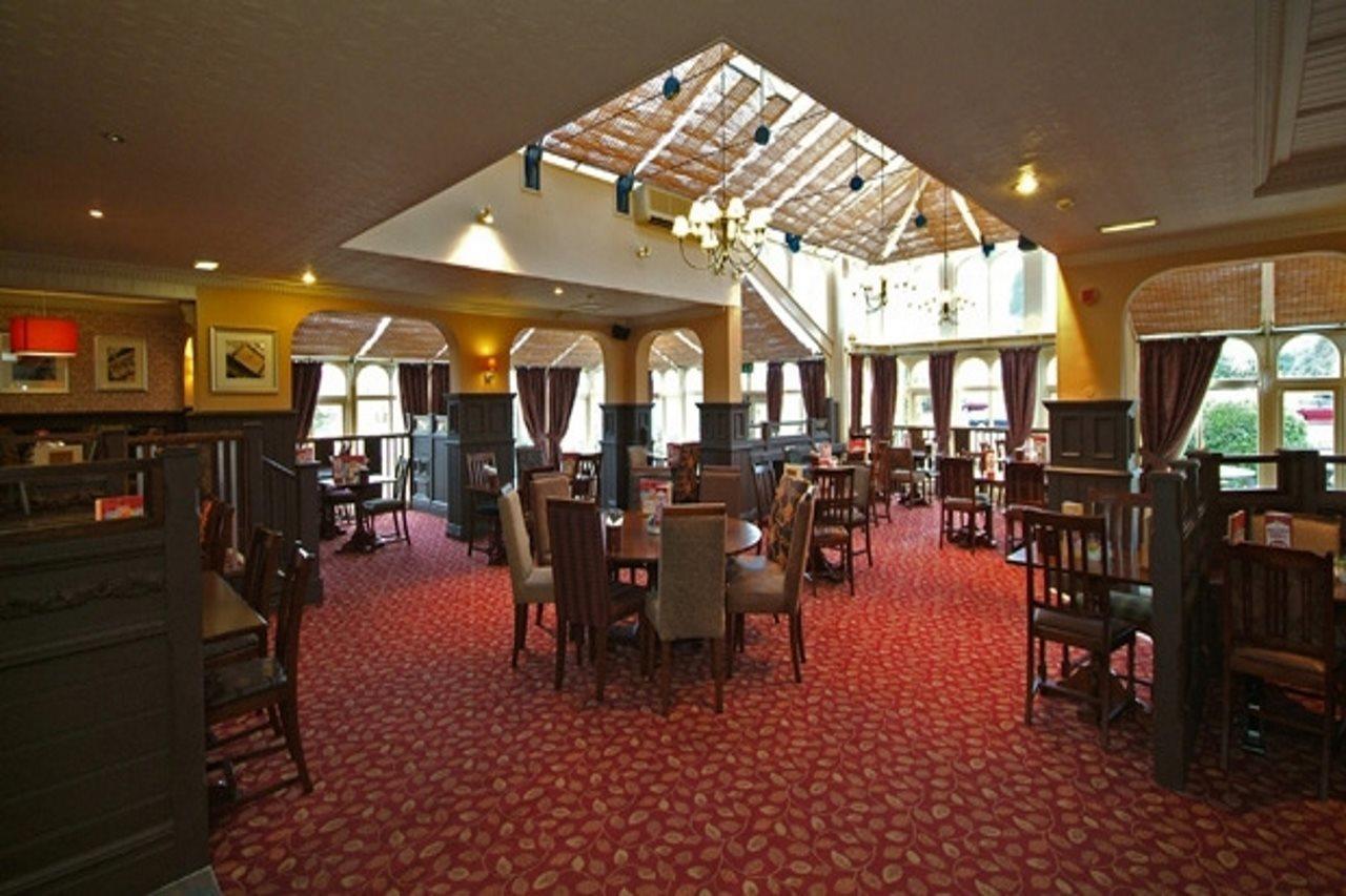 Premier Inn Newcastle Airport South Woolsington エクステリア 写真