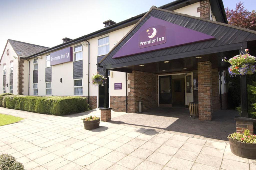Premier Inn Newcastle Airport South Woolsington エクステリア 写真